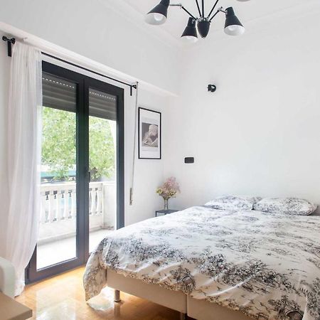 Newly Renovated Studio Downtown Athens! Екстер'єр фото