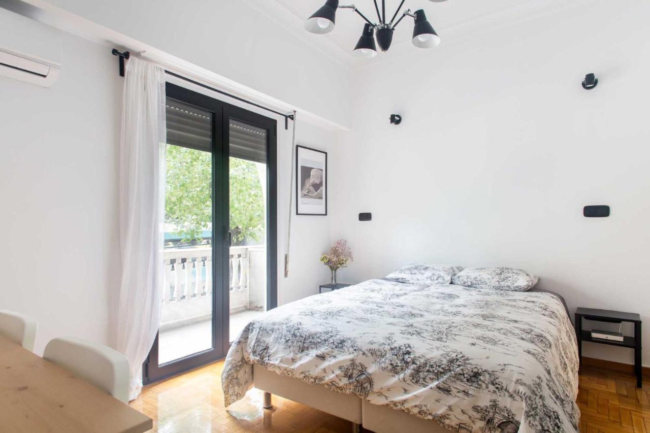 Newly Renovated Studio Downtown Athens! Екстер'єр фото