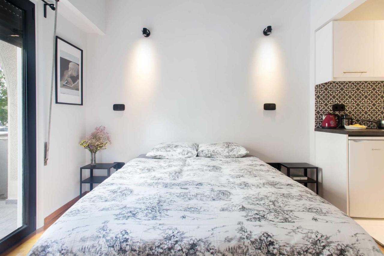 Newly Renovated Studio Downtown Athens! Екстер'єр фото