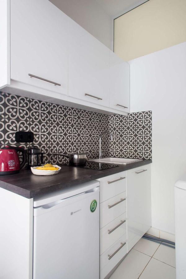 Newly Renovated Studio Downtown Athens! Екстер'єр фото